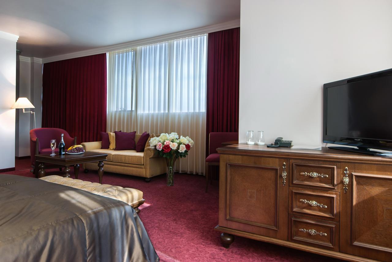 Hotel Chiirite Plovdiv Eksteriør billede